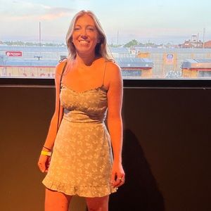 Meet your Posher, Madison